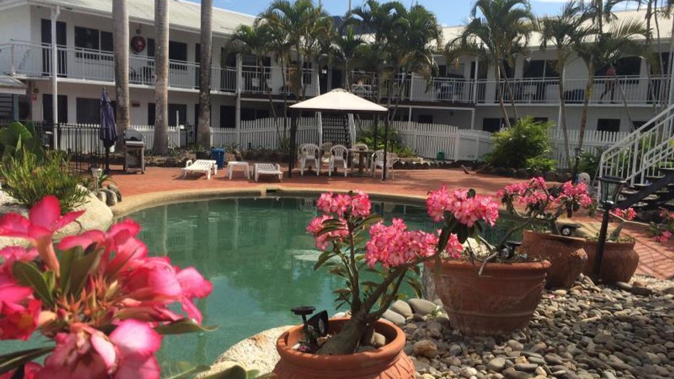 South Cairns Resort