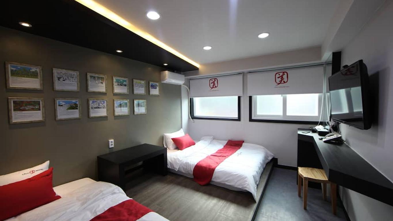 Calli Hostel