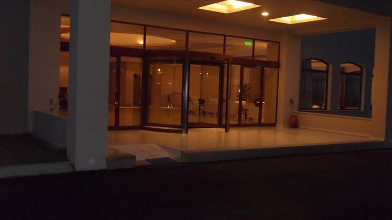 Siris Hotel