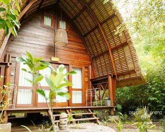 أوشن برانا - Abang - مبنى