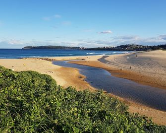 Fantastic Beach House with Sensational Ocean Views. 3 min walk to Beach - Dee Why - Playa