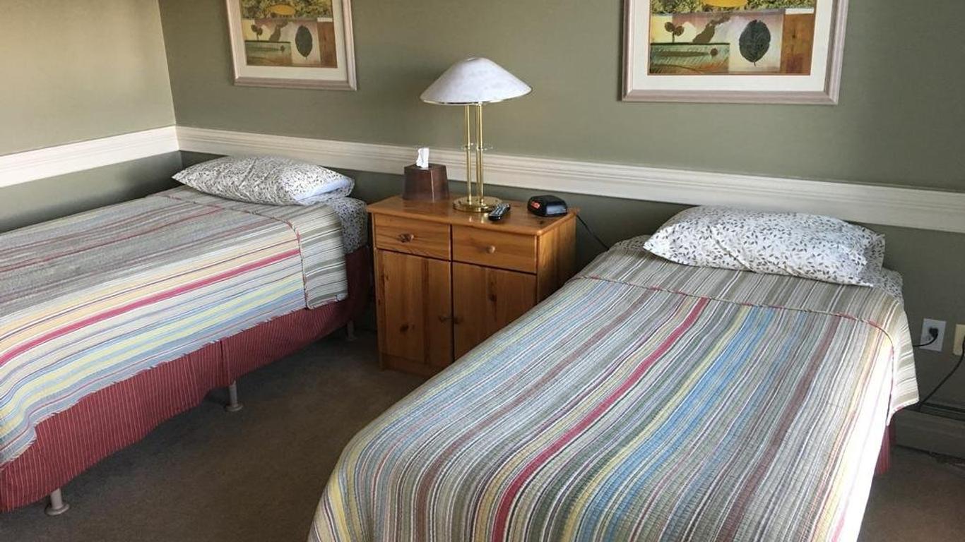Laura's Lodge