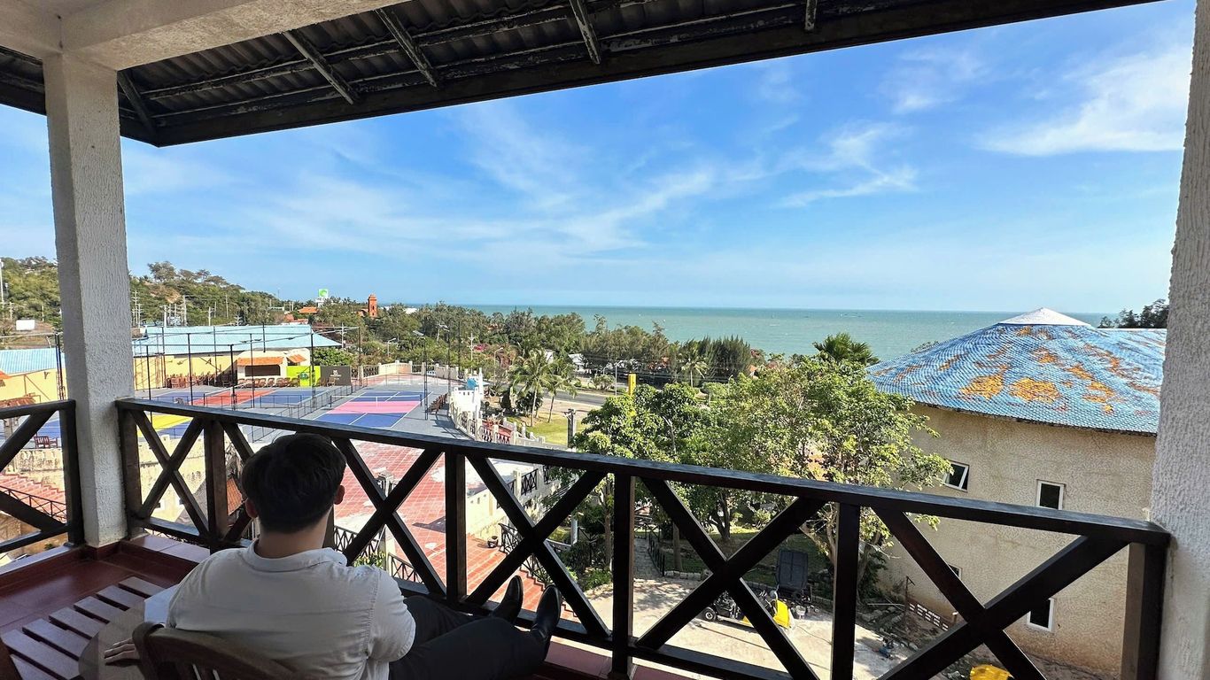 Melon Resort And Pickleball Mui Ne