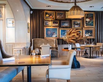 Hotel & Spa Le Grand Monarque, BW Premier Collection - Chartres - Restauracja