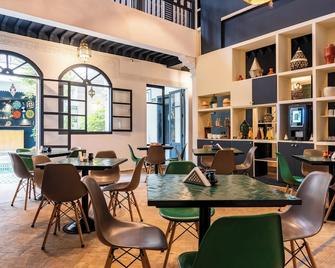 The Central House Marrakech Medina - מרקש - מסעדה