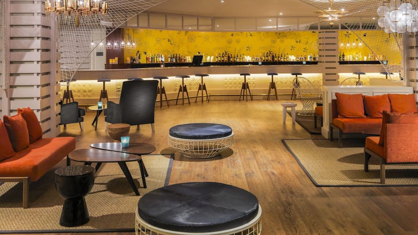 إتش10 لانزاروت برنسيس