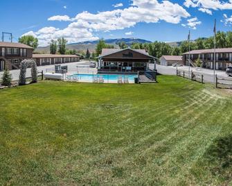 Stagecoach Inn & Suites - Dubois - Pool