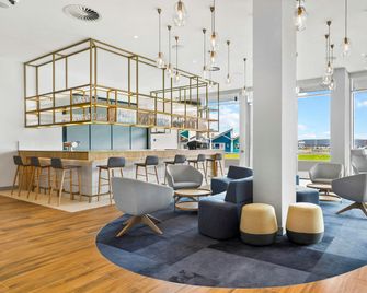 Hilton Garden Inn Albany - Albany - Lounge