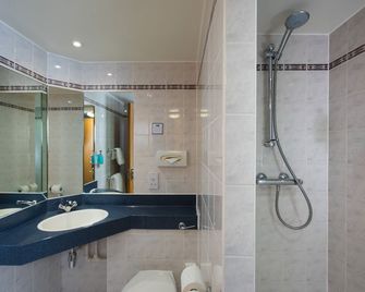 Holiday Inn Express Bristol City Centre By IHG - Brístol - Baño