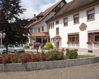 Hotel-Restaurant Hirsch Berghaupten - Berghaupten