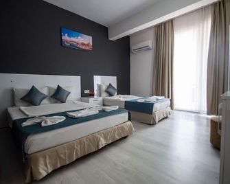 Moonbow Beach Hotel - Alanya - Bedroom