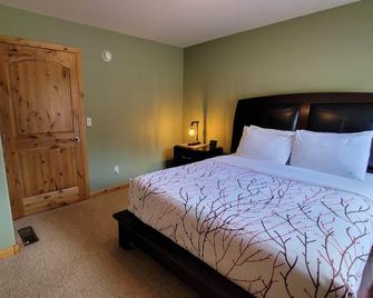 Mt Rushmore Townhome, 5 min. to Mt Rushmore! Bunk room and Black Hills Forest - Keystone - Camera da letto