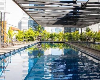 Nun Apartments by BnbHost - São Paulo - Piscina