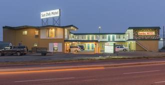 Sun-Dek Motel - Medicine Hat - Edifici
