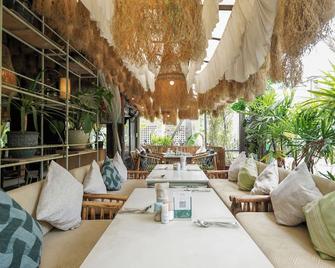 Sugar Marina Hotel -Pop- Kata Beach - Karon - Restaurant
