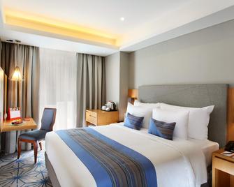 Swiss-belhotel Pondok Indah - Jakarta - Schlafzimmer