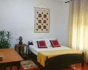 Countryside Estate homestay - Gampaha - Bedroom