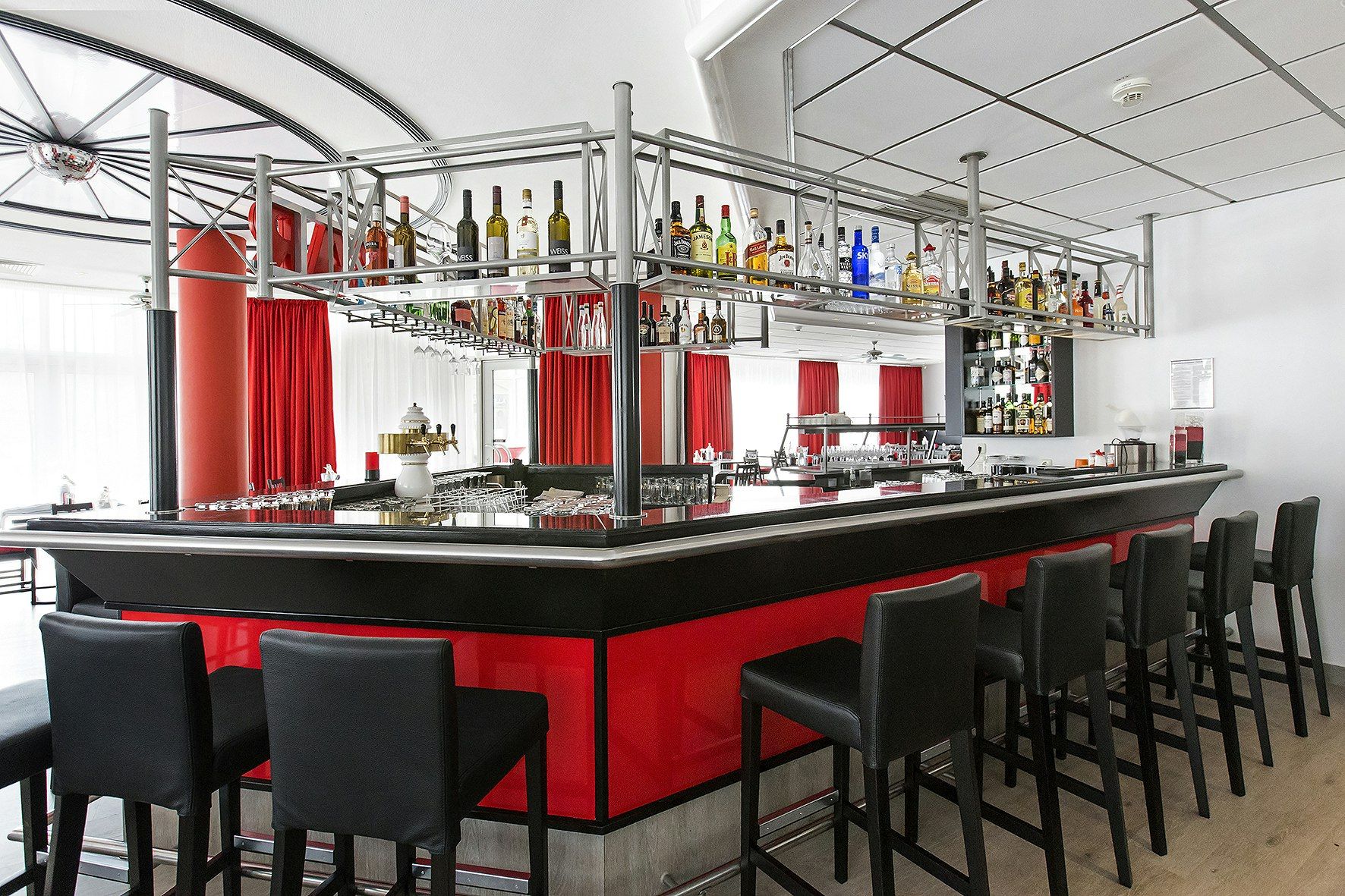 Dormero Hotel Dessau-Roßlau - Dessau-Rosslau - Bar