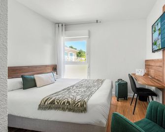 Logis Hotel la Forestiere Rest lInstant Gourmet - Biscarrosse