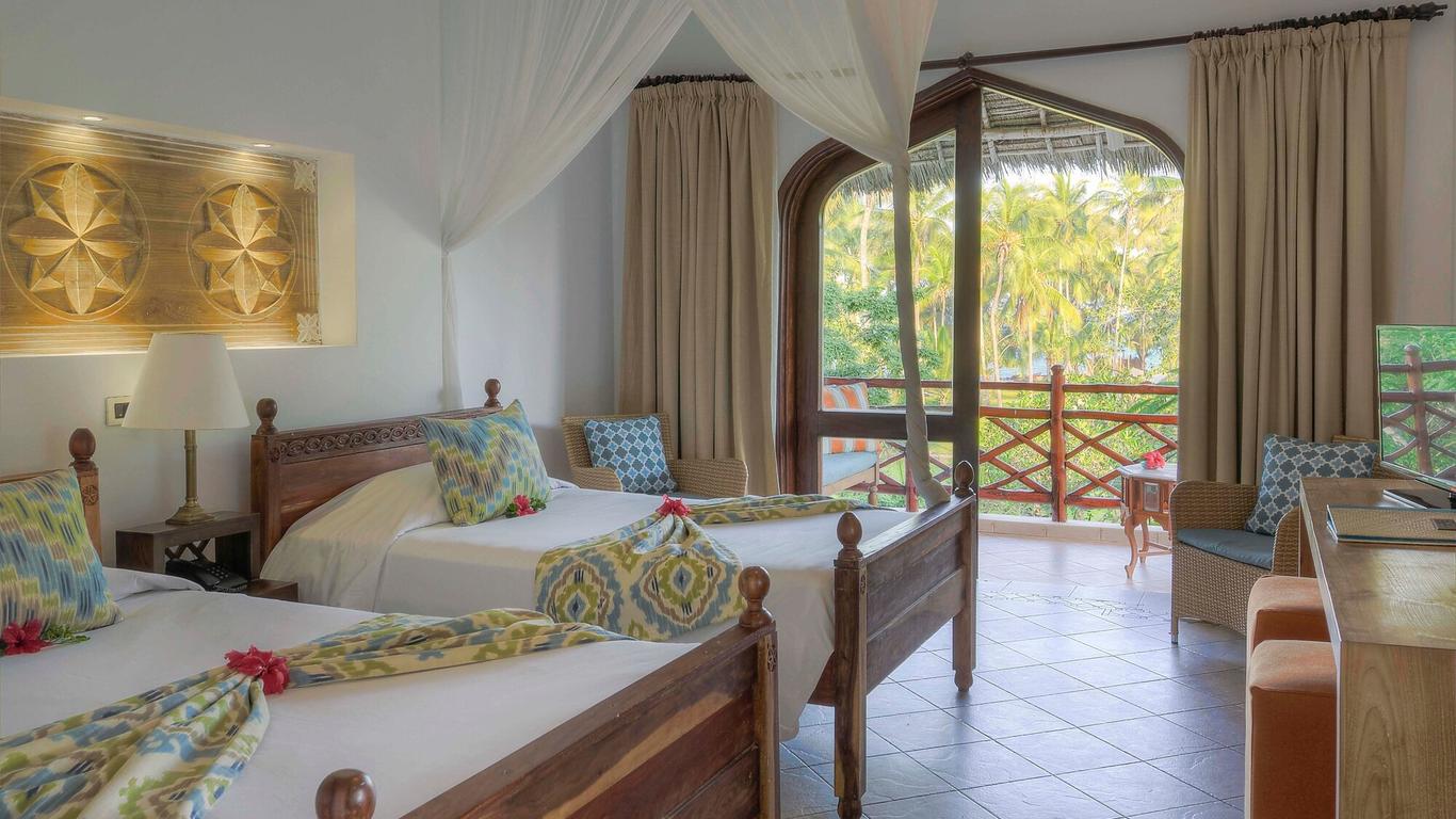 Bluebay Beach Resort & Spa