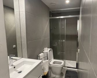 Modern Spacious Apartment - Entroncamento