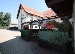 Hotel Bürgerhof - Hohenstein-Ernstthal - Building