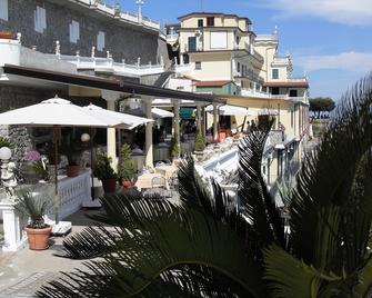 Grand Hotel Sant'Orsola - Amalfi - Hàng hiên