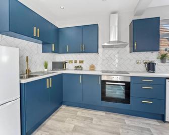 Westland House En-suite Whole - Peterborough - Kitchen
