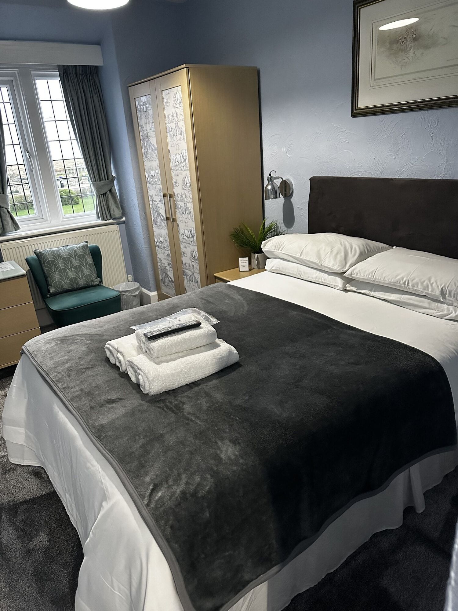 ذا وايت لودج