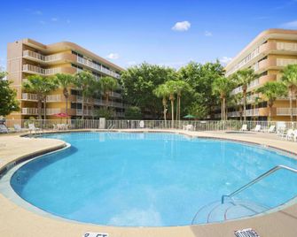 Baymont by Wyndham Celebration - Celebration - Pool