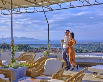 Dolce Vita Boutique Hotel - Порто-Черво - Балкон