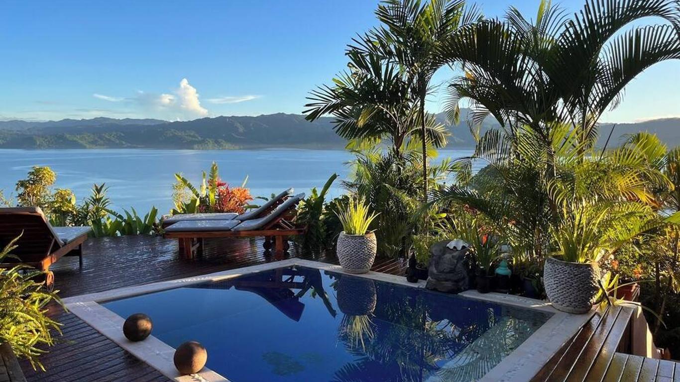 نافيريا هايتس لودج، نافيريا هايتس،