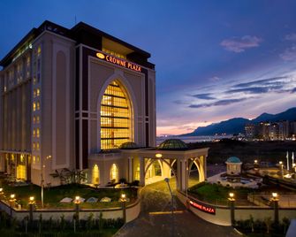 Crowne Plaza Antalya By IHG - Antalya - Building