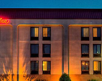 Hampton Inn New Bern - New Bern - Building