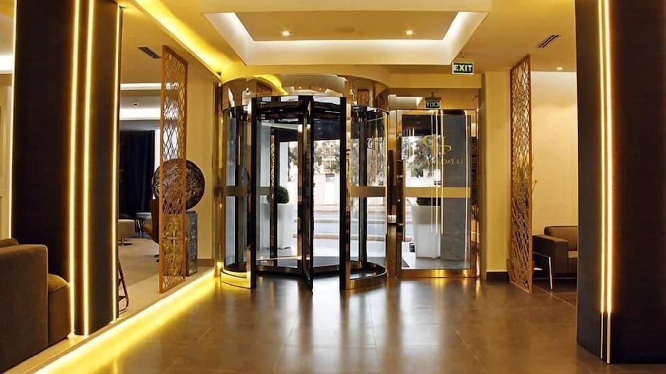Hotel Le Pacha