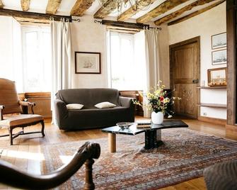 La Vieille Foulonnière : Chambres d'hôtes & Permaculture - Les Pas - Stue