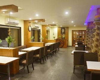 Hotel Sai Shubham - Shirdi - Lobby