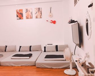 Checheng Sunny Homestay - Checheng Township - Habitación