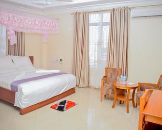 Silver Paradise Hotel - Dar Es Salaam - Slaapkamer