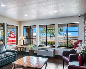 Red Roof Inn Palmdale - Lancaster - Palmdale - Olohuone