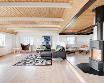 drivethru Bed & Breakfast Hvide Sande - Hvide Sande