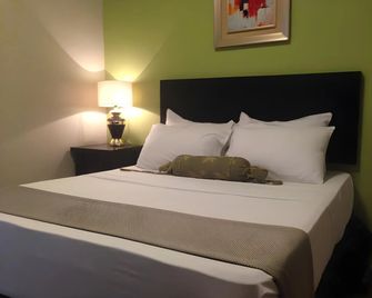 Dm Residente Resort - Angeles City