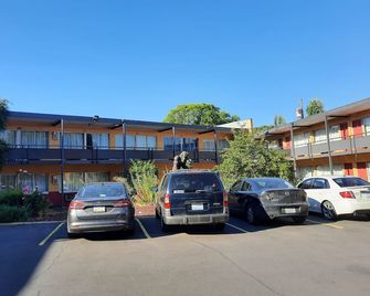 Economy Inn - Longview - Gebouw