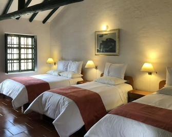 Hotel Hospederia San Carlos Villa De Leyva - וילה דה ליבה - חדר שינה