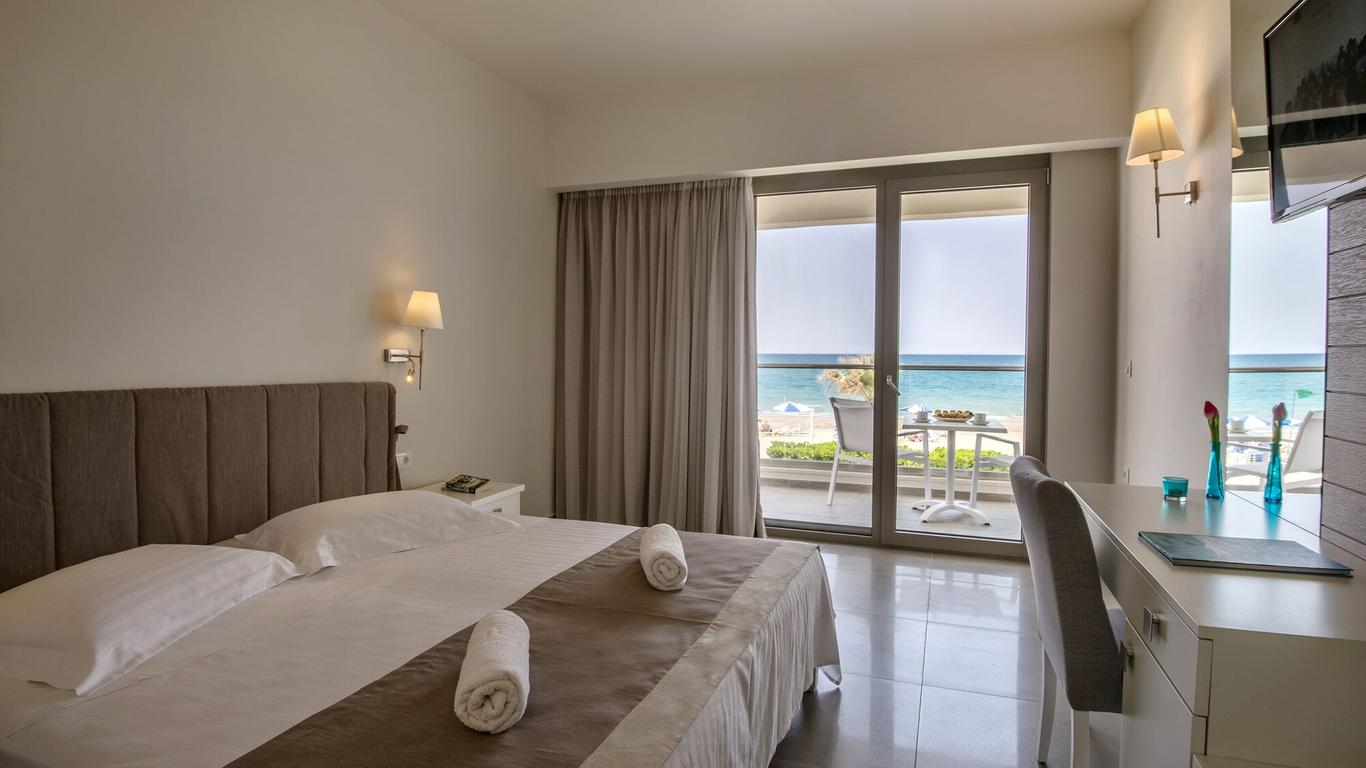Iperion Beach Hotel