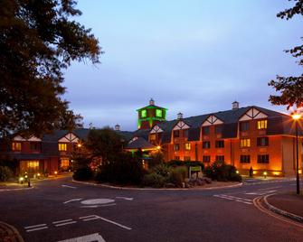 Holiday Inn Northampton - Northampton - Edificio