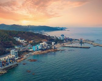 샵앤플렛 호텔 - 경주