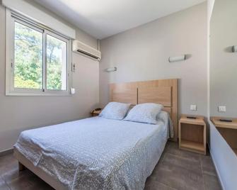 Hôtel du Rocher - Marseille - Bedroom