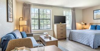 Intown Suites Orlando Ucf - Orlando - Phòng ngủ