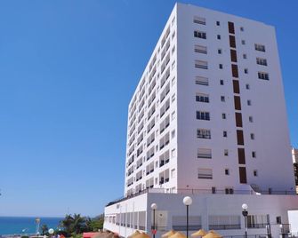 First Flatotel International - Benalmádena - Bangunan